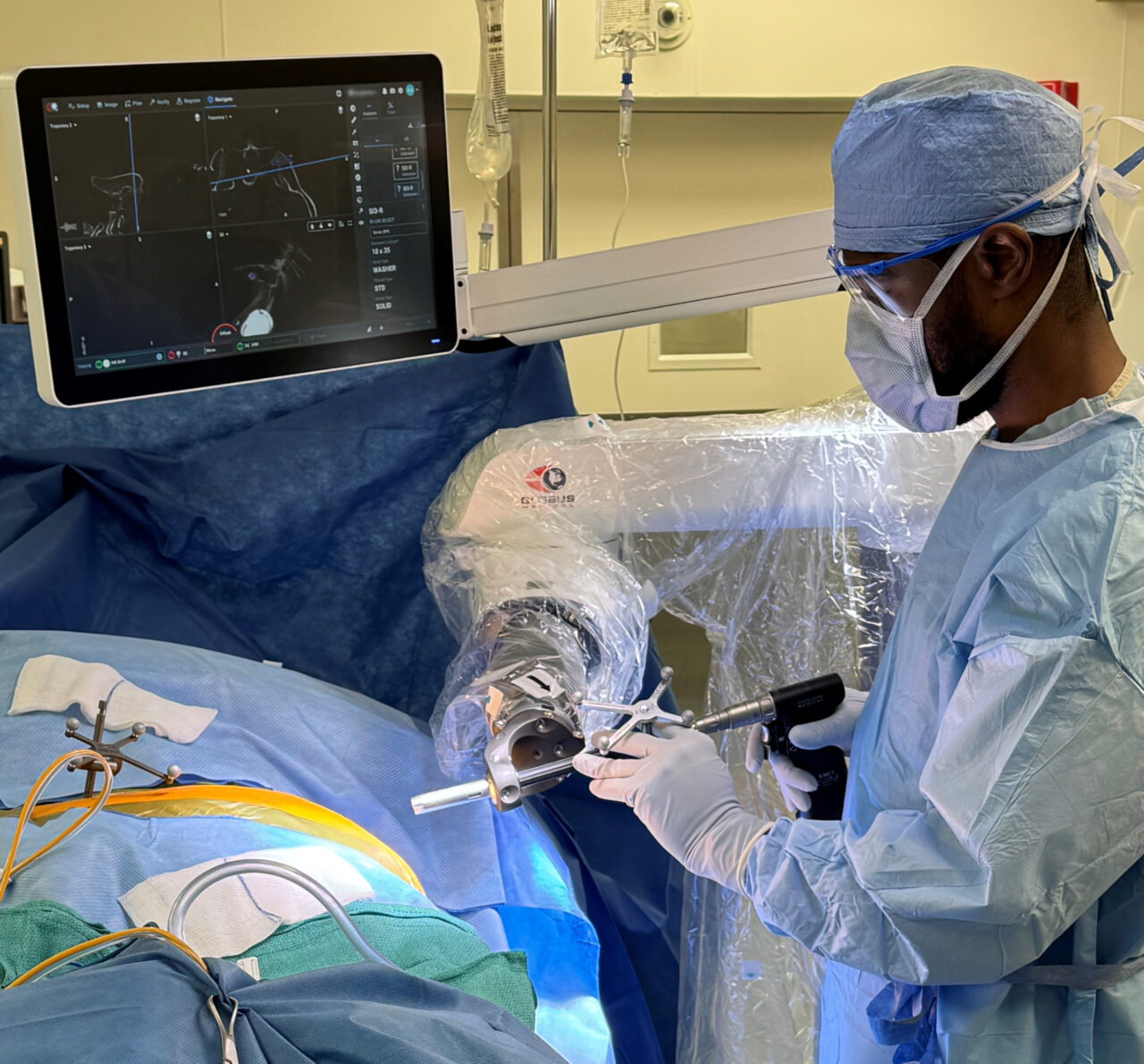 Advanced Navigation and Robotic Spine Surgery | RestoreMIS
